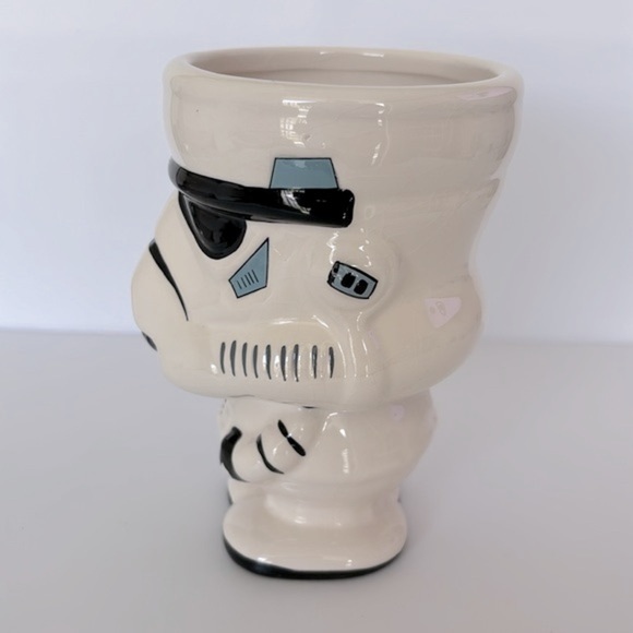 Star Wars preowned mug in EUC - Picture 3 of 6